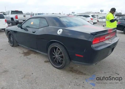 2012 Dodge Challenger Sxt z USA, uszkodzony, nr VIN 2C3CDYAG9CH268433